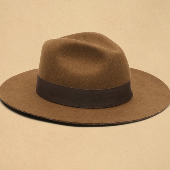 Beautiful NWT Hampui Wool Hat - Picture 1 of 5
